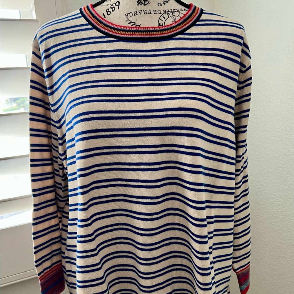 Cabi Pullover. Excellent condition Size L